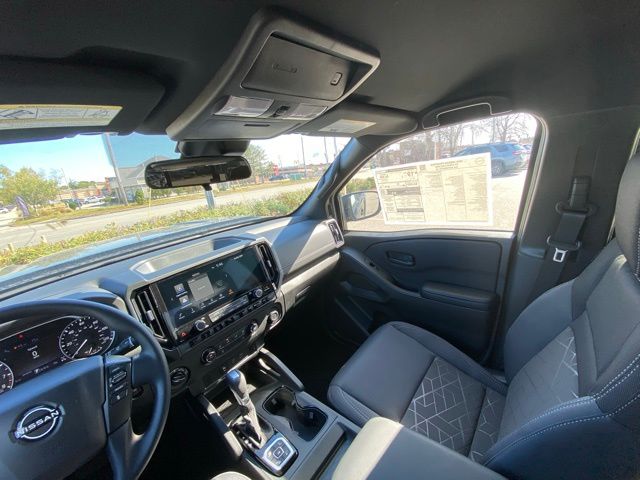 2026 Nissan Frontier SV photo 6