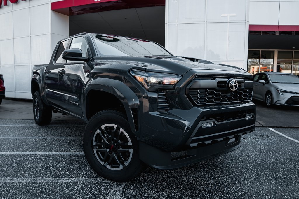 2025 Toyota Tacoma TRD Sport's photo