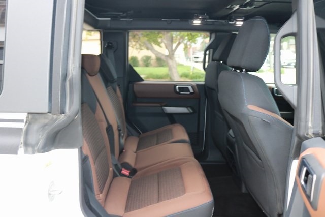 2022 Ford Bronco Outer Banks photo 11