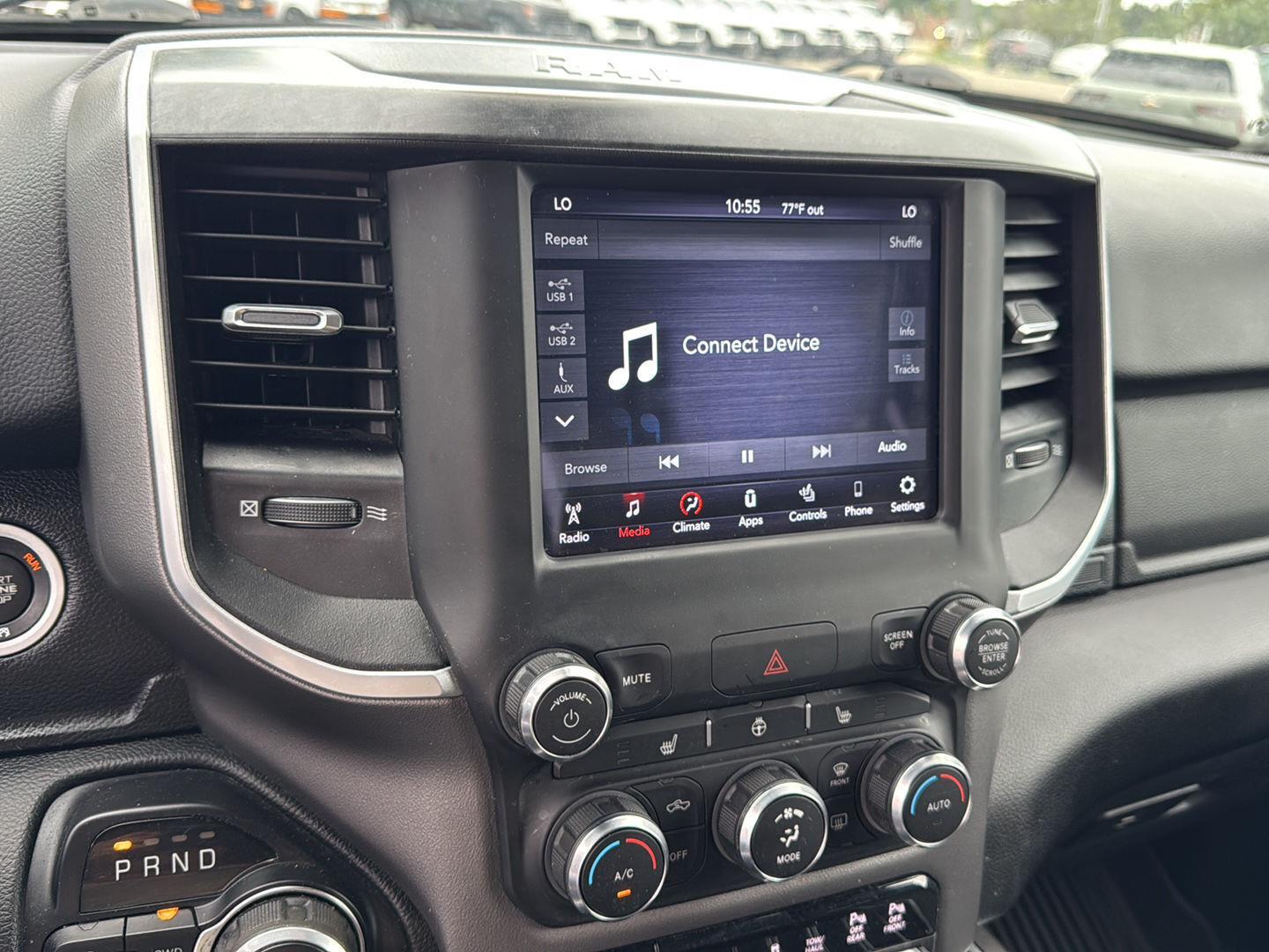 2021 Ram 1500 Big Horn photo 4