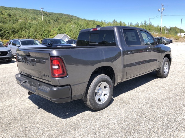 2025 Ram 1500 Tradesman photo 3