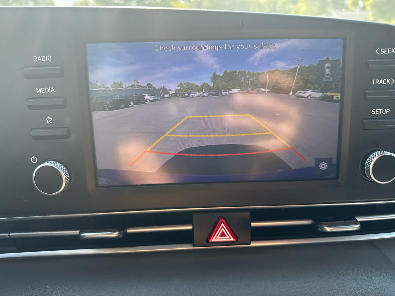 2021 Hyundai Elantra SE photo 19