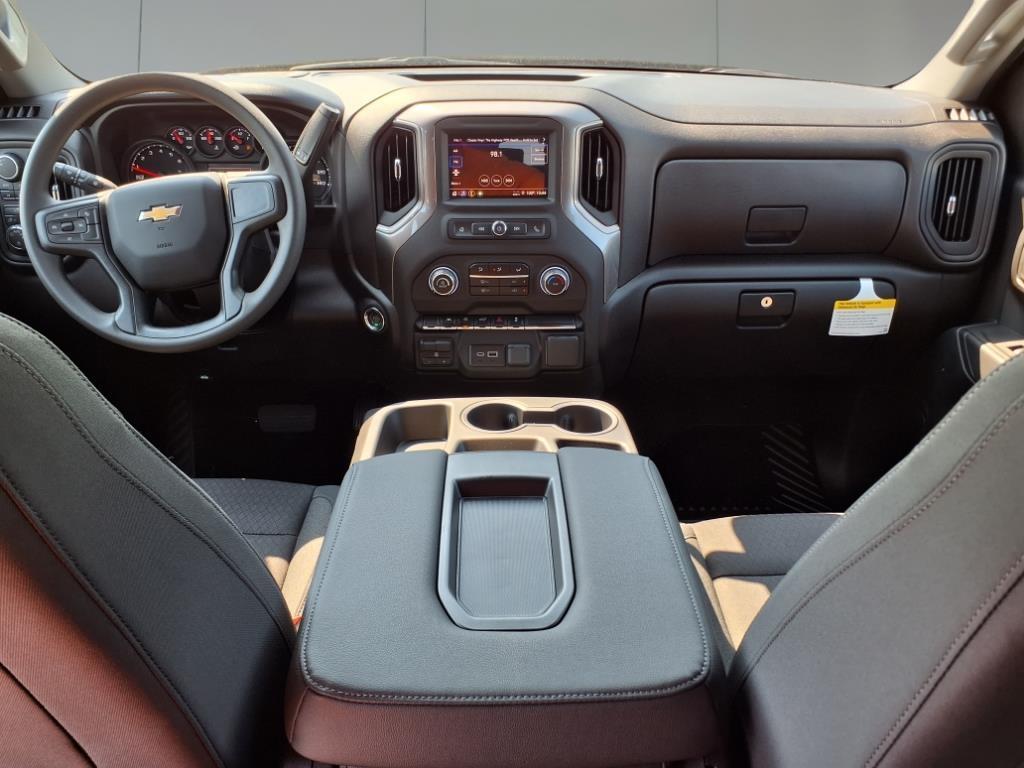 2026 Chevrolet Silverado 1500 Custom photo 12