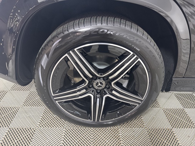 2026 Mercedes Benz GLE 350 4MATIC photo 6