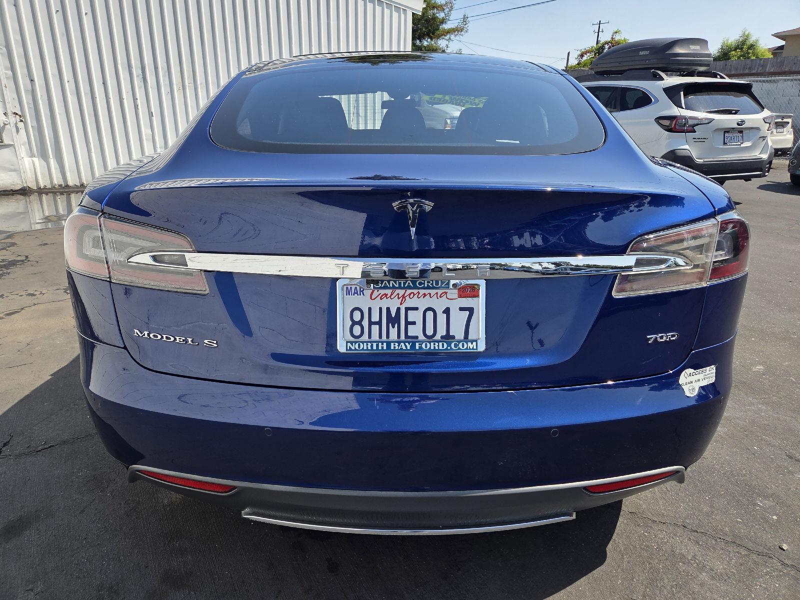 2016 Tesla Model S 70D photo 19