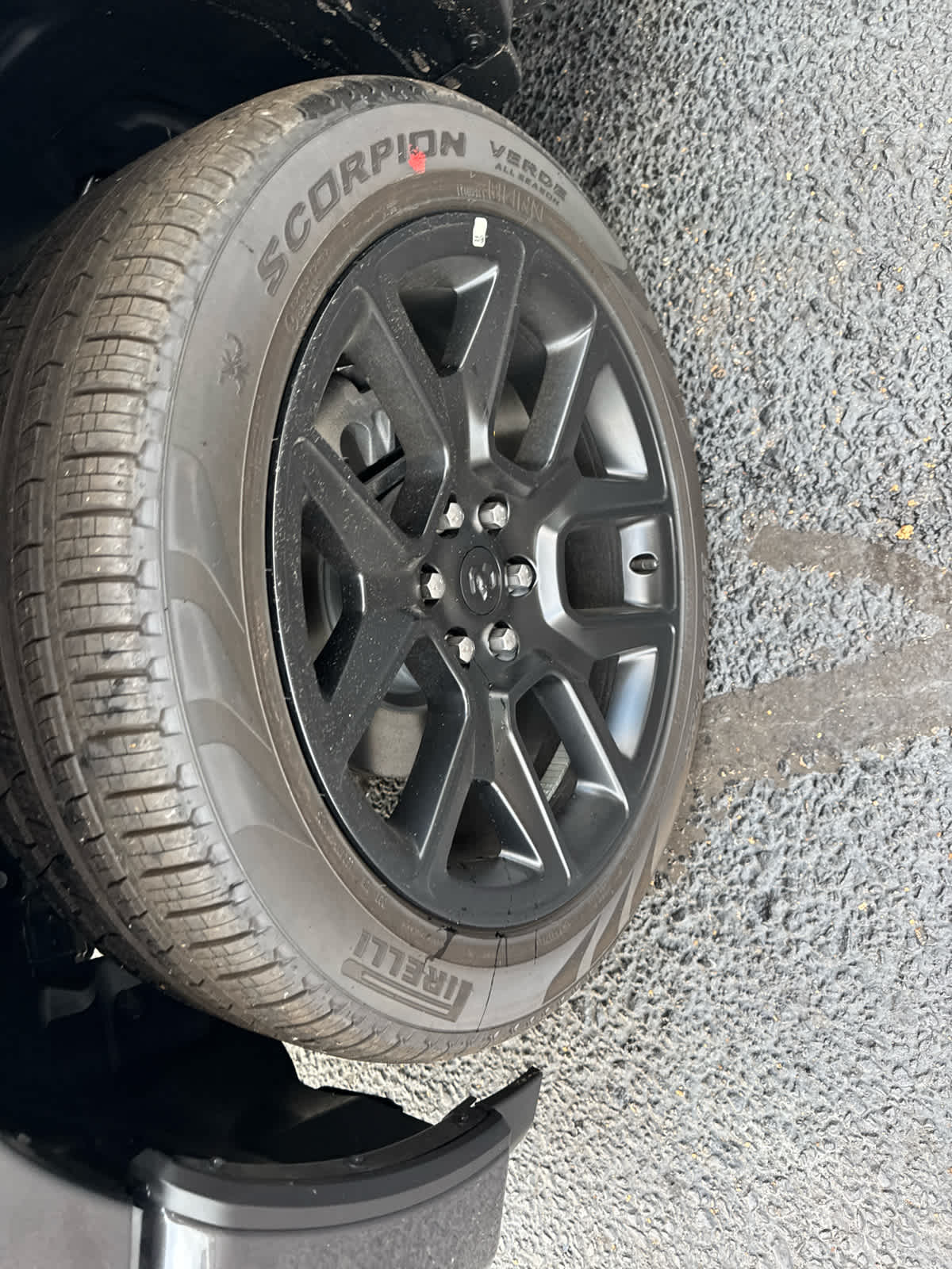 2025 Ram 1500 Laramie photo 9