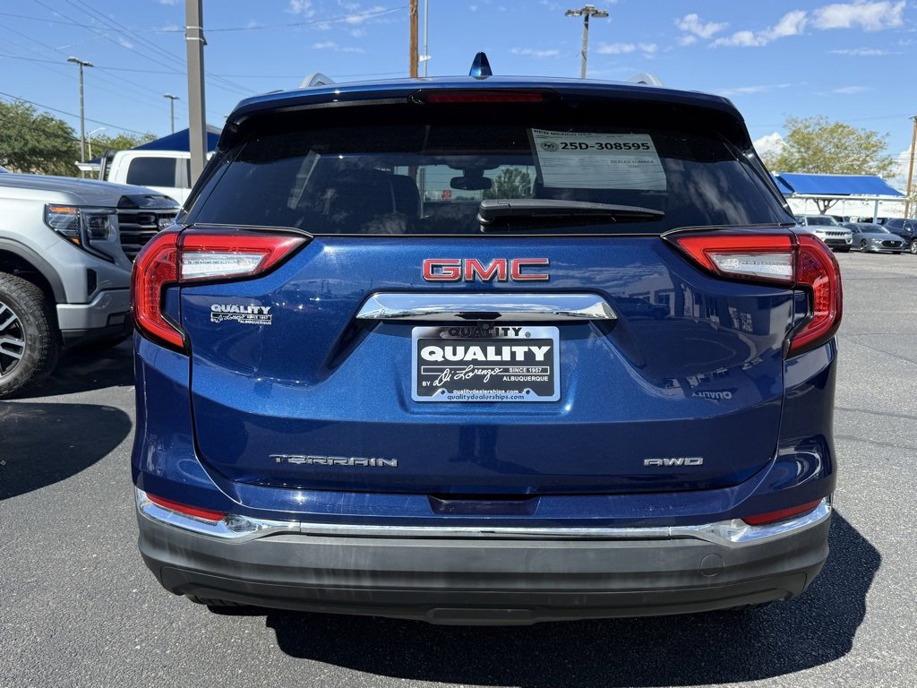 2023 Gmc Terrain SLT photo 4