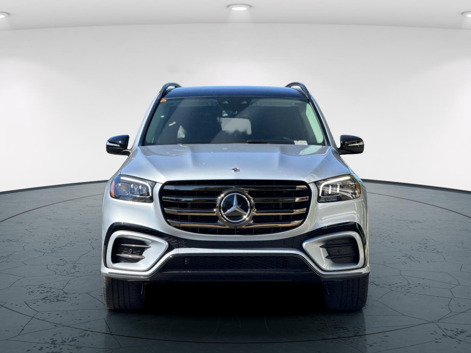 2026 Mercedes Benz GLS 450 4MATIC photo 9