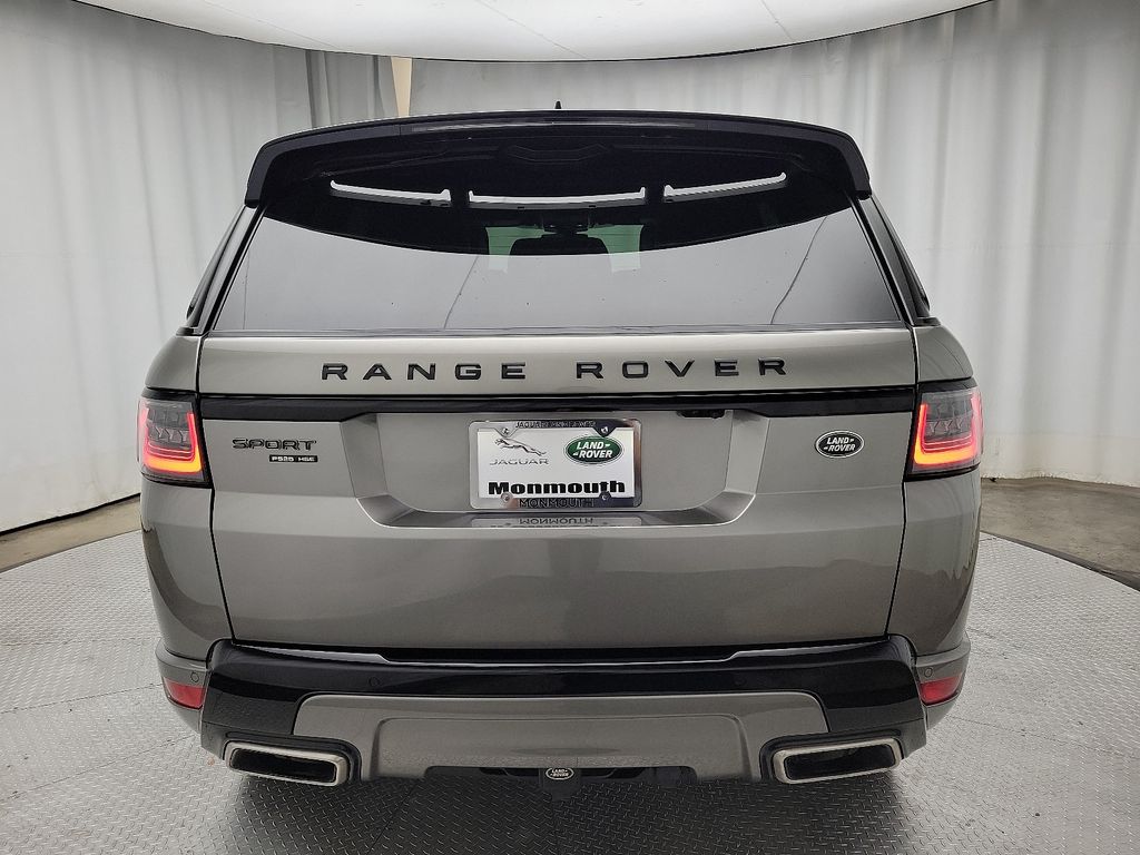 2020 Land Rover Range Rover Sport HSE Dynamic photo 4