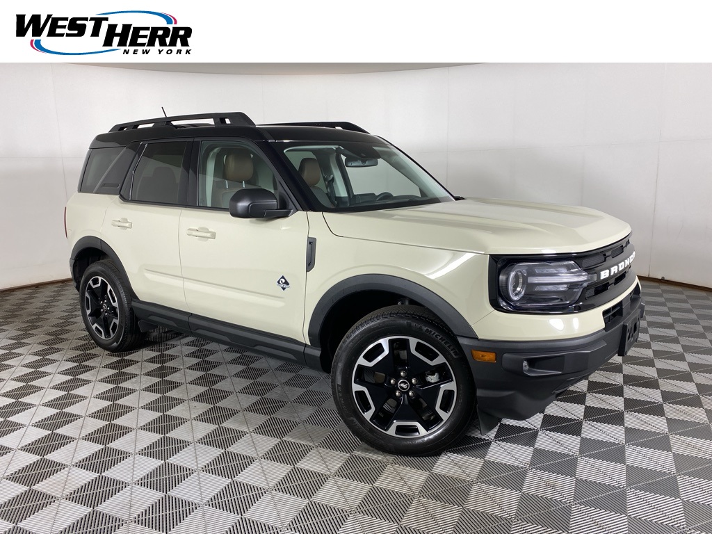 2024 Ford Bronco Sport Outer Banks's photo