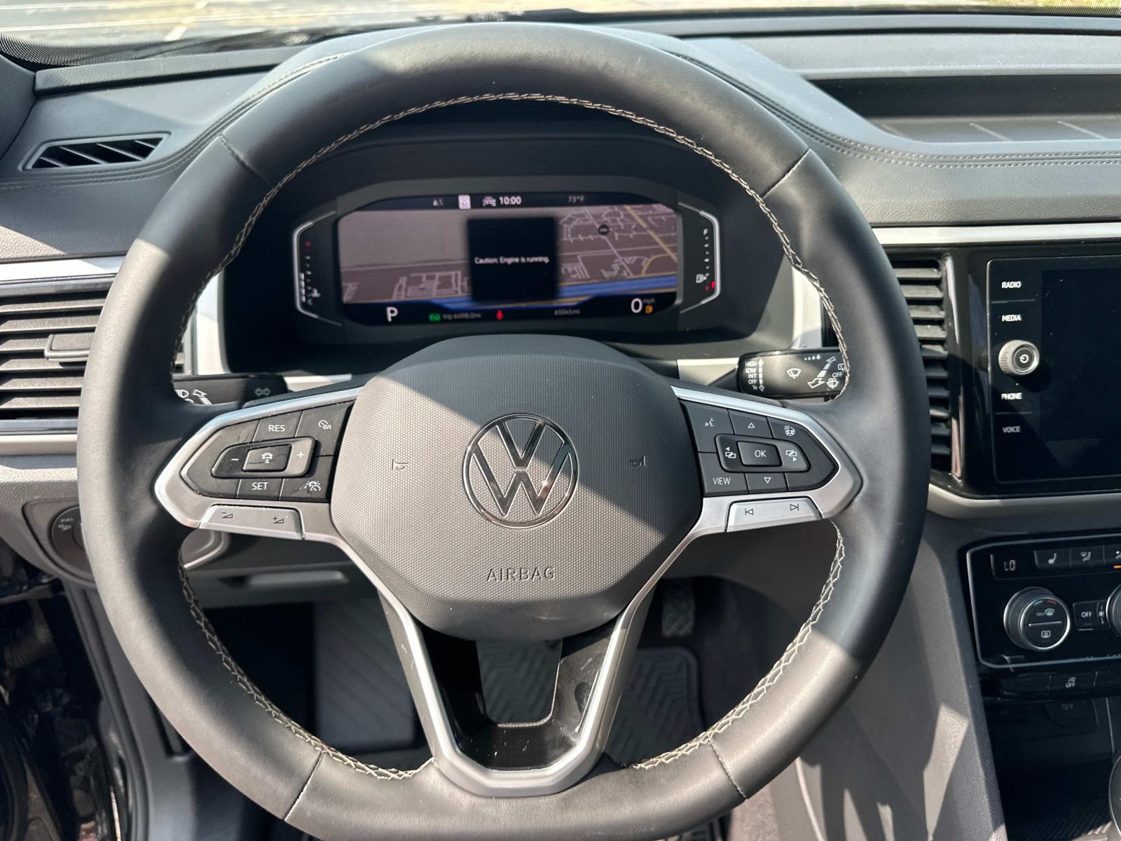 2021 Volkswagen Atlas Cross Sport V6 SEL photo 16