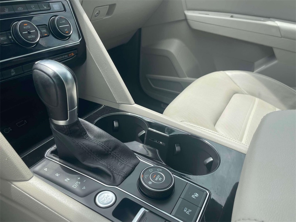 2019 Volkswagen Atlas V6 SEL Premium photo 29