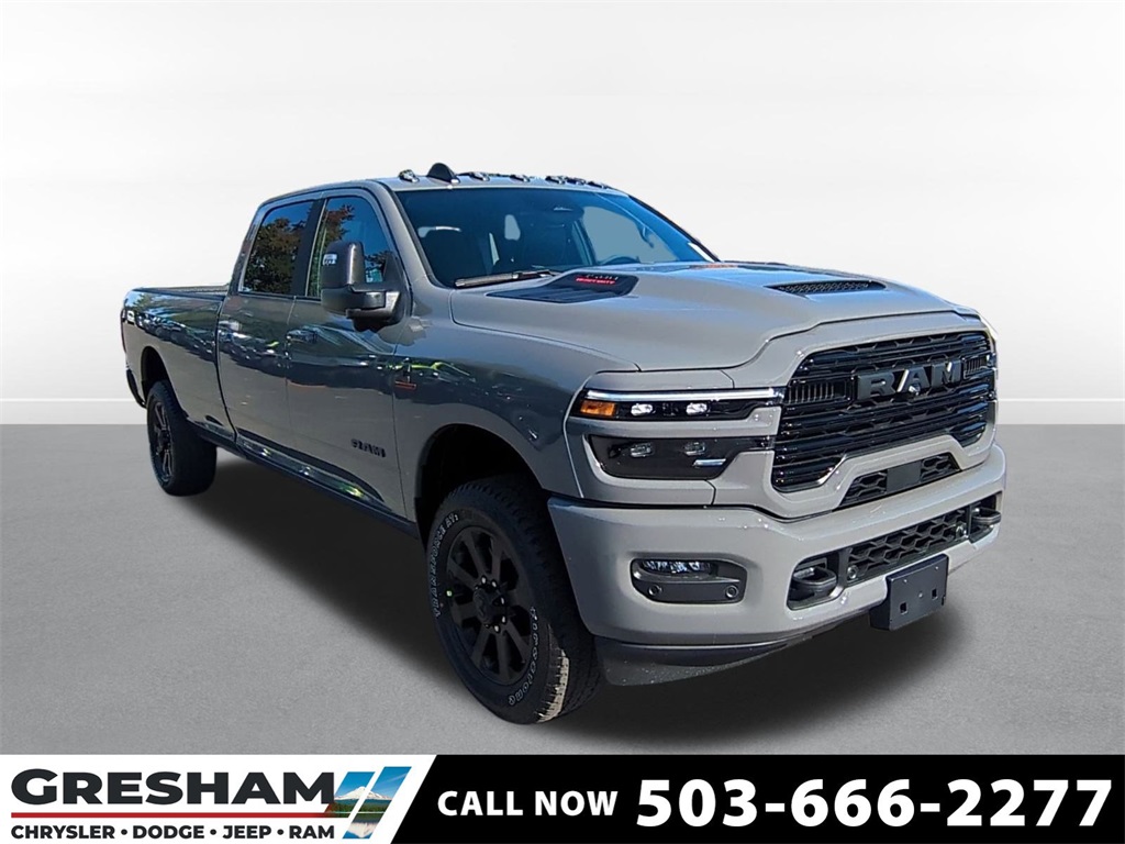 2026 RAM Ram 3500 Pickup Laramie's photo