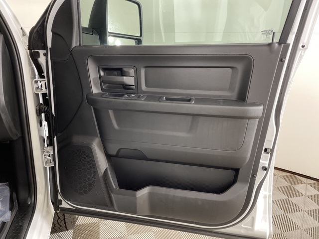 2024 Ram 3500 Tradesman photo 32