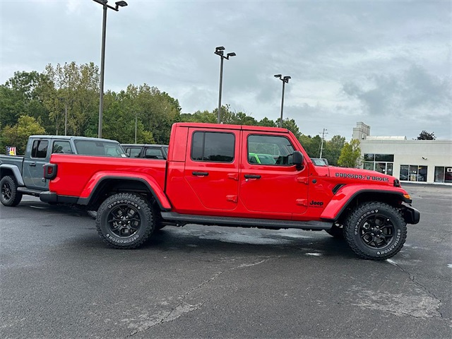 2025 Jeep Gladiator Sport photo 8