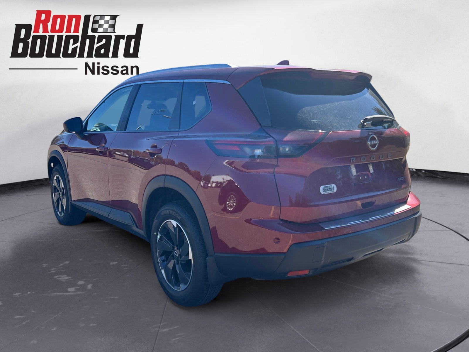 2026 Nissan Rogue SV photo 4