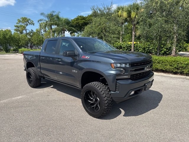 2021 Chevrolet Silverado 1500 RST photo 4