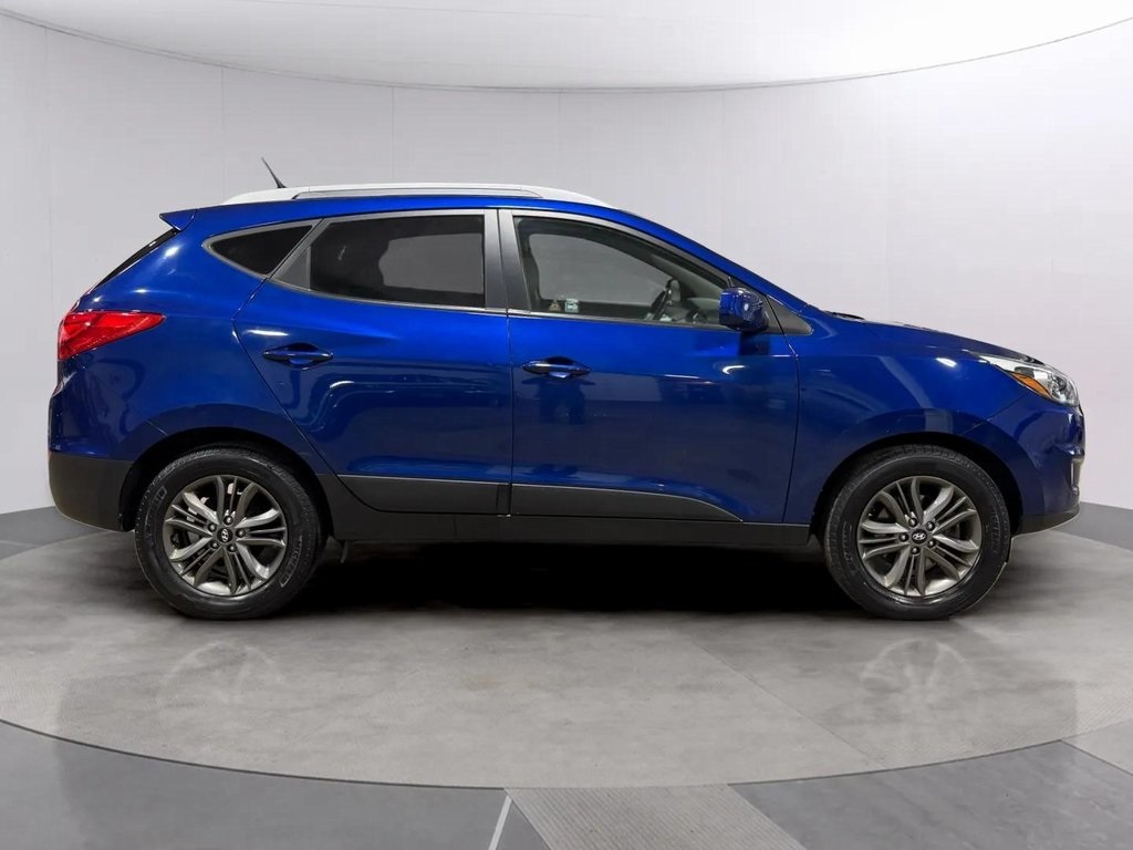 Used 2014 Hyundai Tucson SE with VIN KM8JU3AG3EU803564 for sale in Waukesha, WI