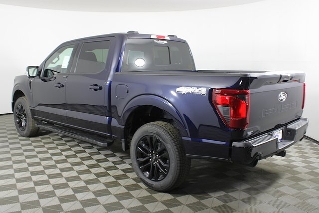 2025 Ford F-150 XLT photo 3