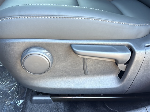 2025 Mazda CX-30 2.5 Select Sport photo 28