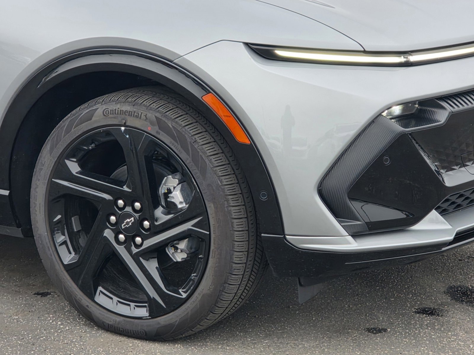 2025 Chevrolet Equinox EV 3RS photo 10