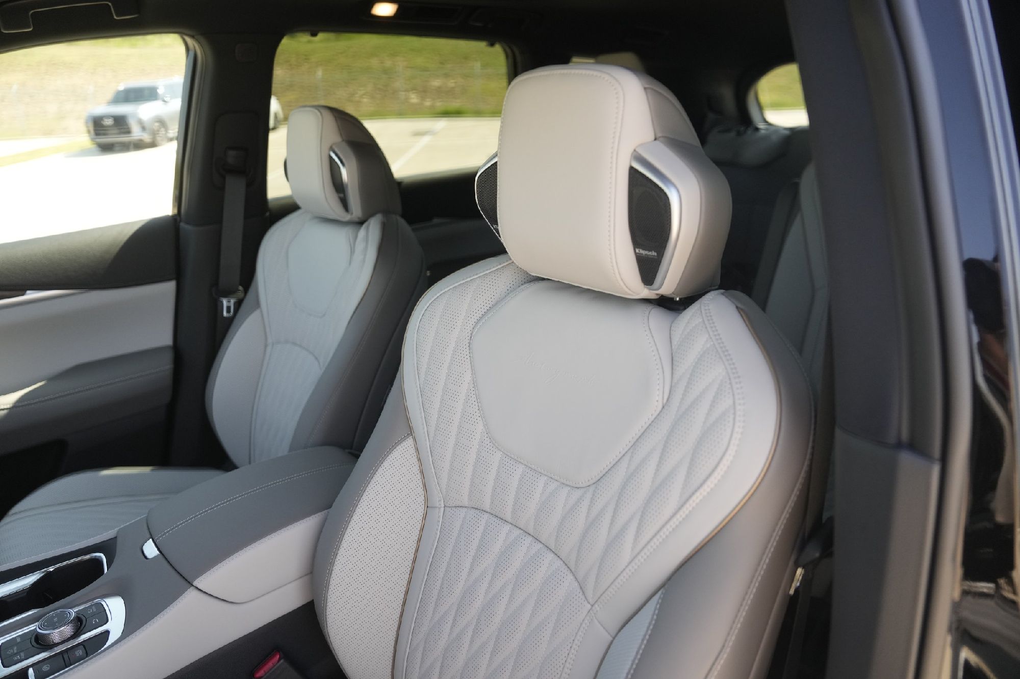 2026 Infiniti QX60 Autograph AWD photo 7