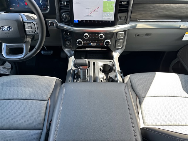 2026 Ford F-350 Lariat photo 18