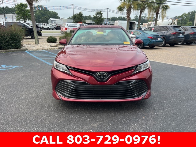 2018 Toyota Camry LE photo 31