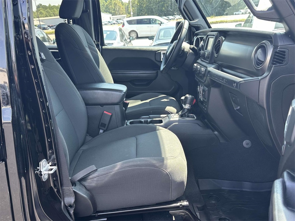 2018 Jeep Wrangler Unlimited Sport S photo 5