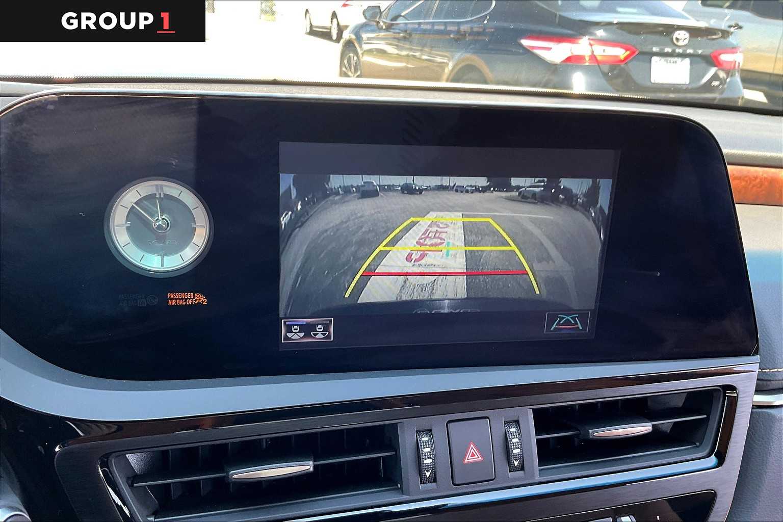 2022 Lexus ES Premium photo 23