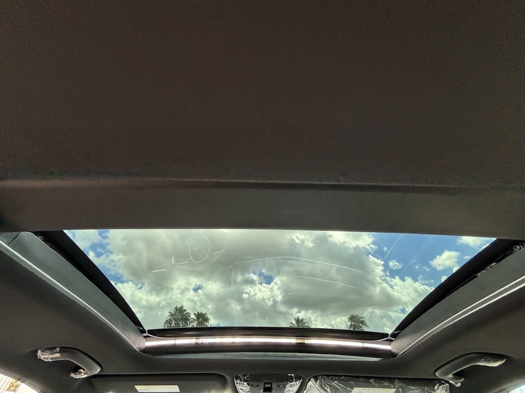 2026 Kia K5 GT-Line photo 14