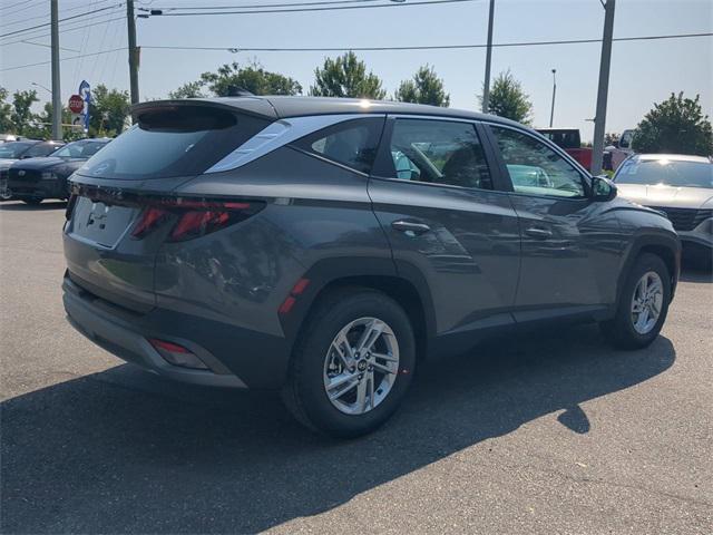 2025 Hyundai Tucson SE photo 5