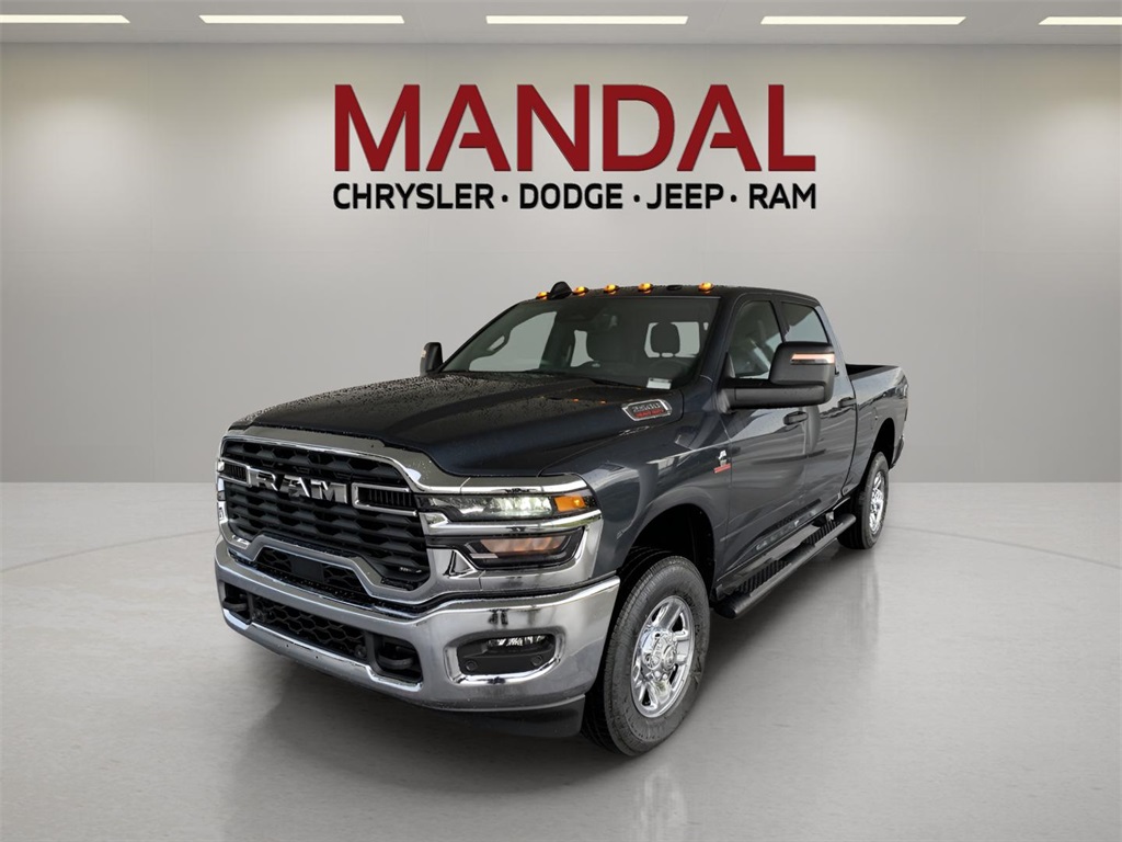 2025 Ram 2500 Tradesman photo 2