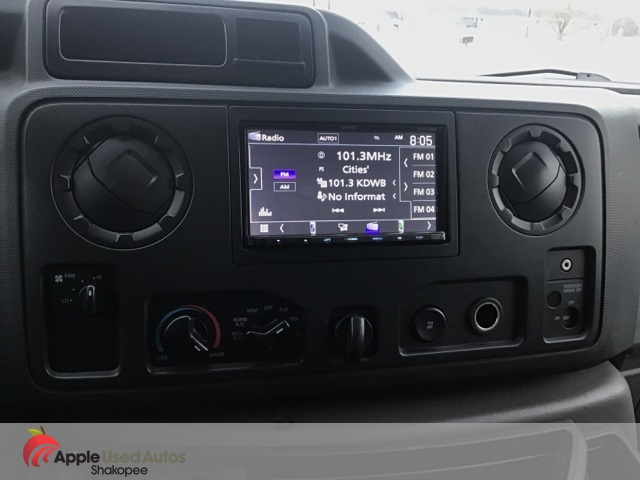 2013 Ford E-250 photo 2