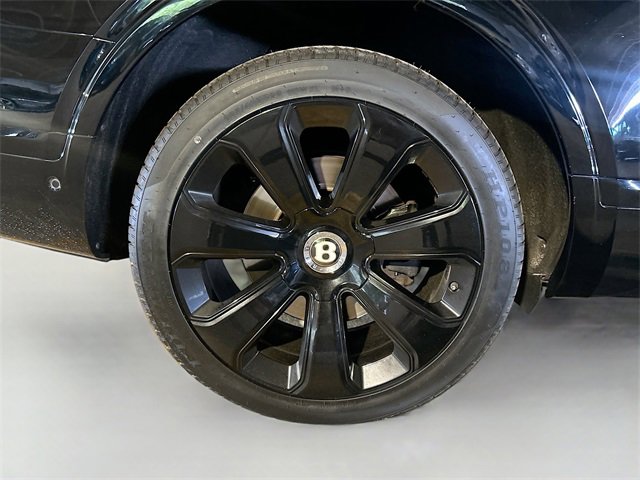 2020 Bentley Bentayga V8 photo 29
