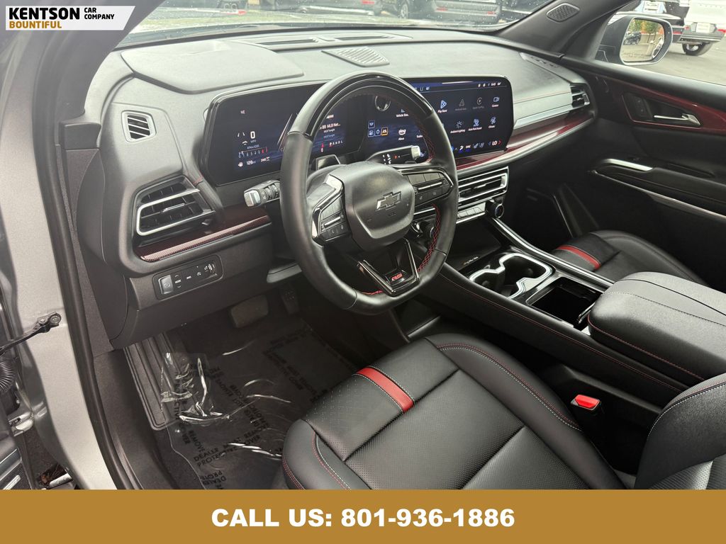 2024 Chevrolet Traverse RS photo 28