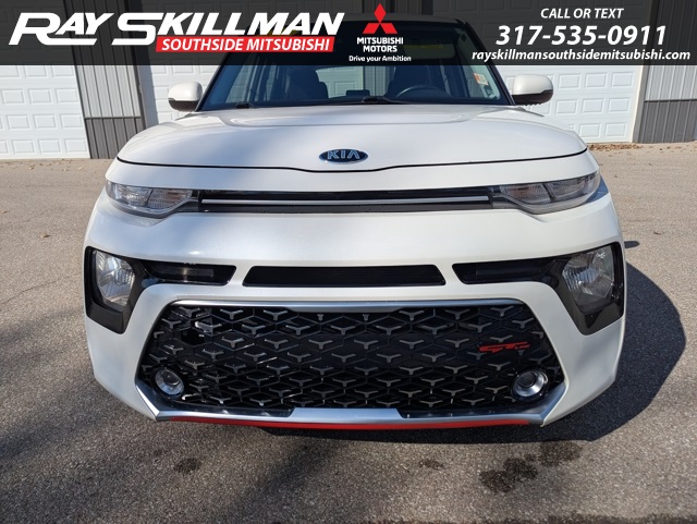 2021 Kia Soul GT-Line photo 2