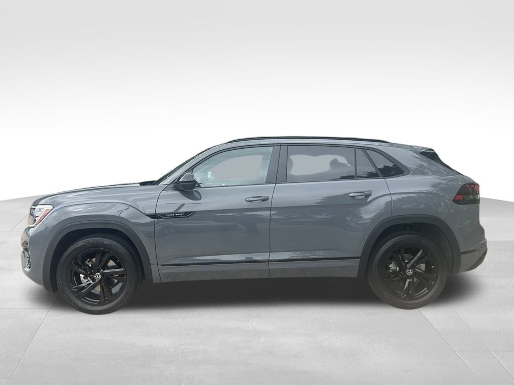 2026 Volkswagen Atlas Cross Sport SEL R-Line photo 2