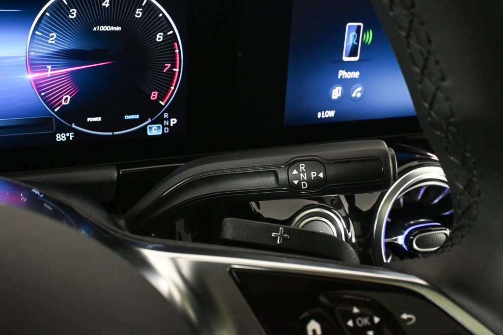 2026 Mercedes Benz GLA 250 photo 15