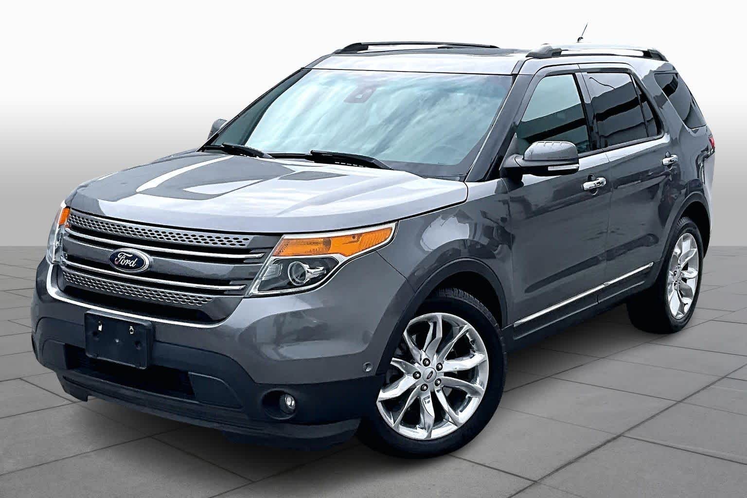 2014 Ford Explorer Limited's photo