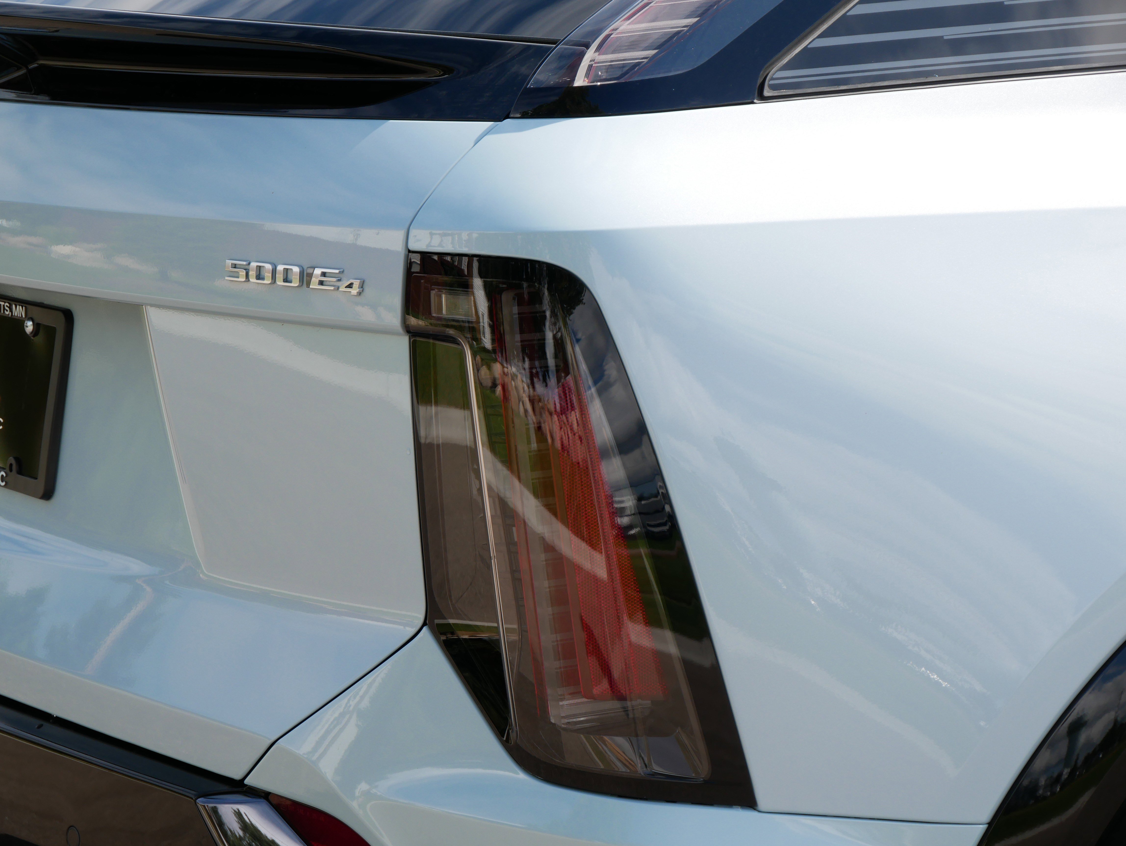 2025 Cadillac Optiq Sport photo 7