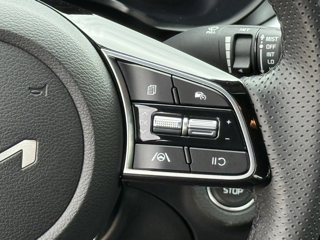 2023 Kia Forte GT-Line photo 23