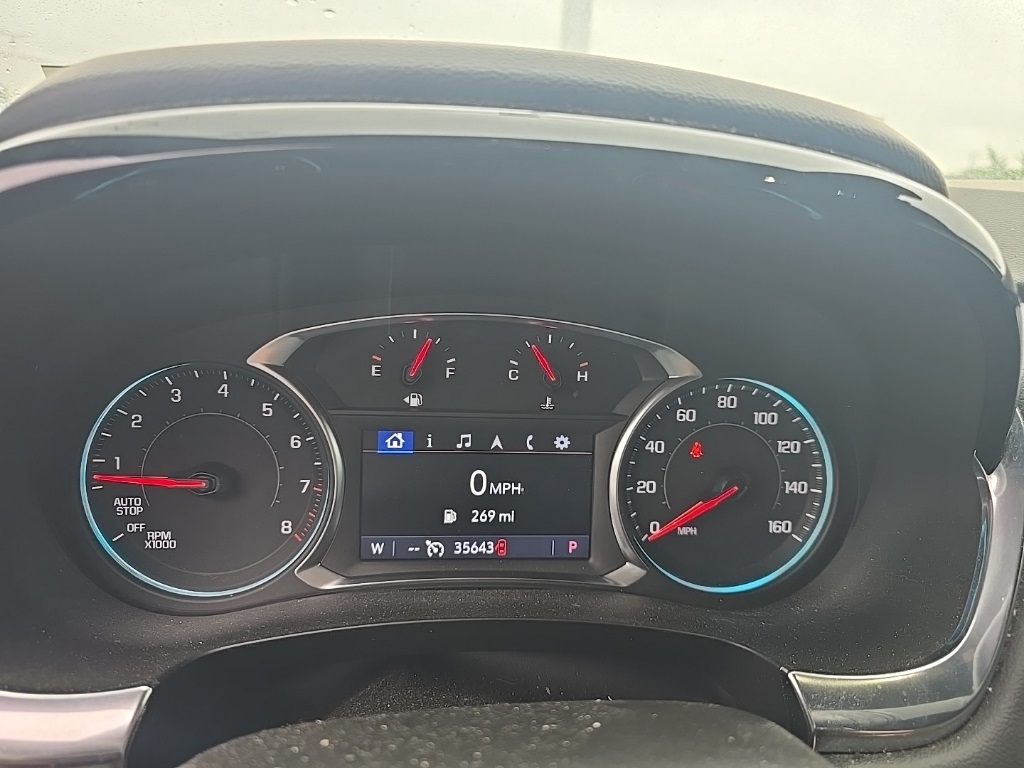 2022 Chevrolet Traverse photo 12