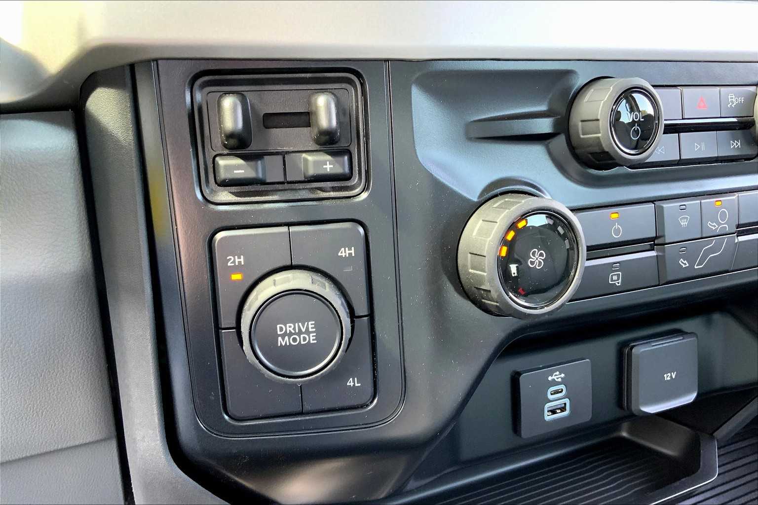 2026 Ford F-450 XL photo 18