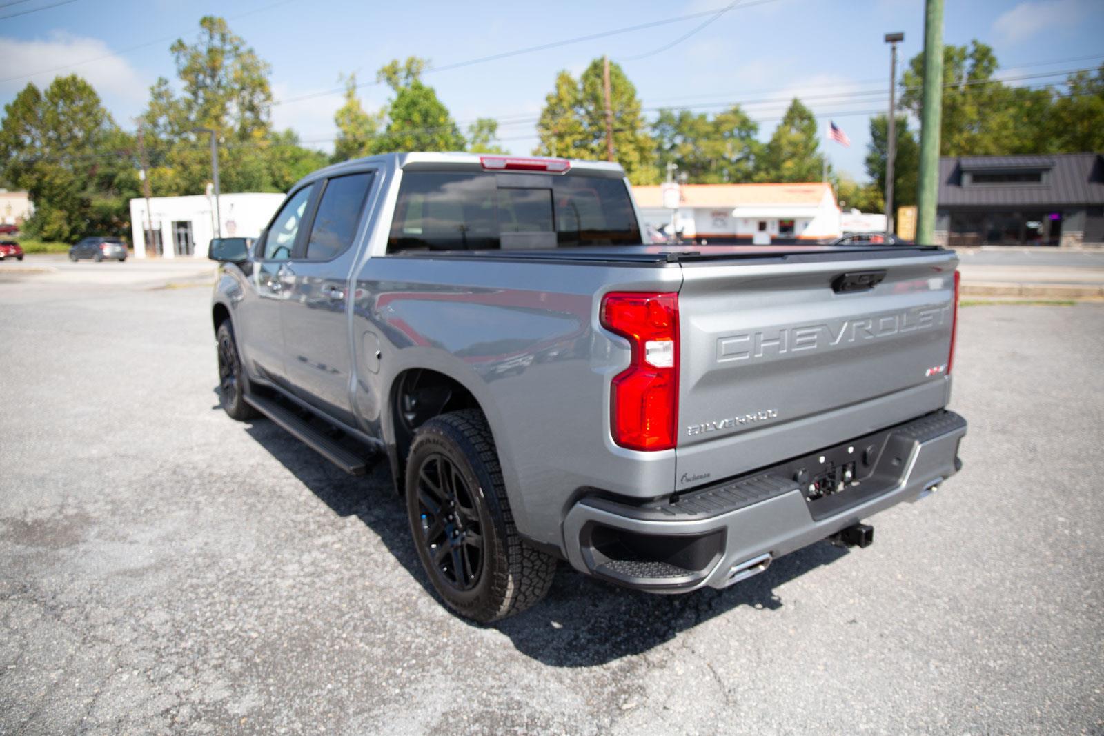 2025 Chevrolet Silverado 1500 RST photo 7