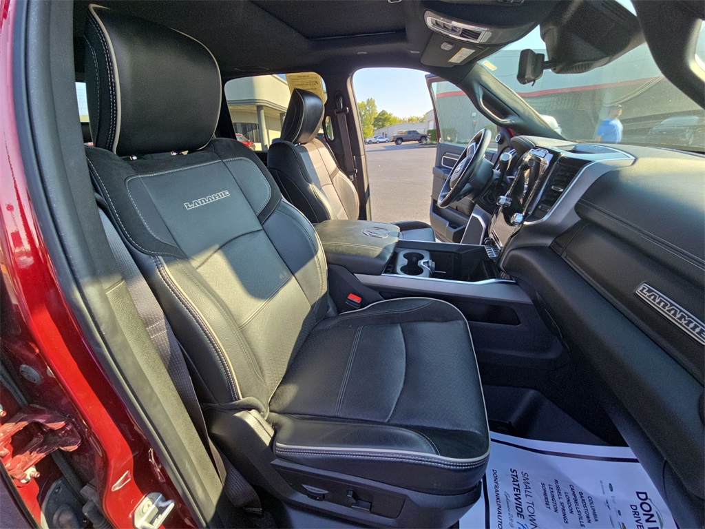 2021 Ram 3500 Laramie photo 31
