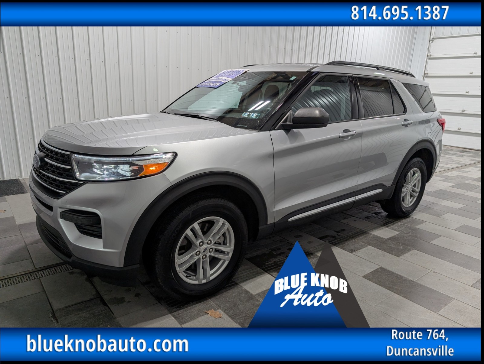 2023 Ford Explorer XLT's photo