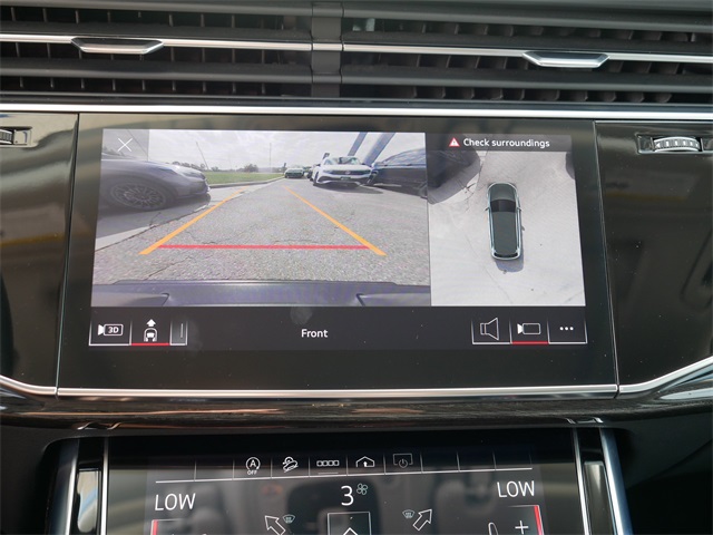 2024 Audi Q7 45 Premium Plus photo 30