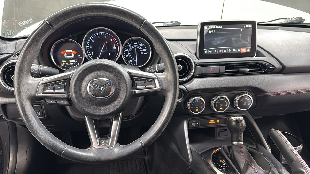 2017 Mazda MX-5 Miata RF Miata Grand Touring photo 9