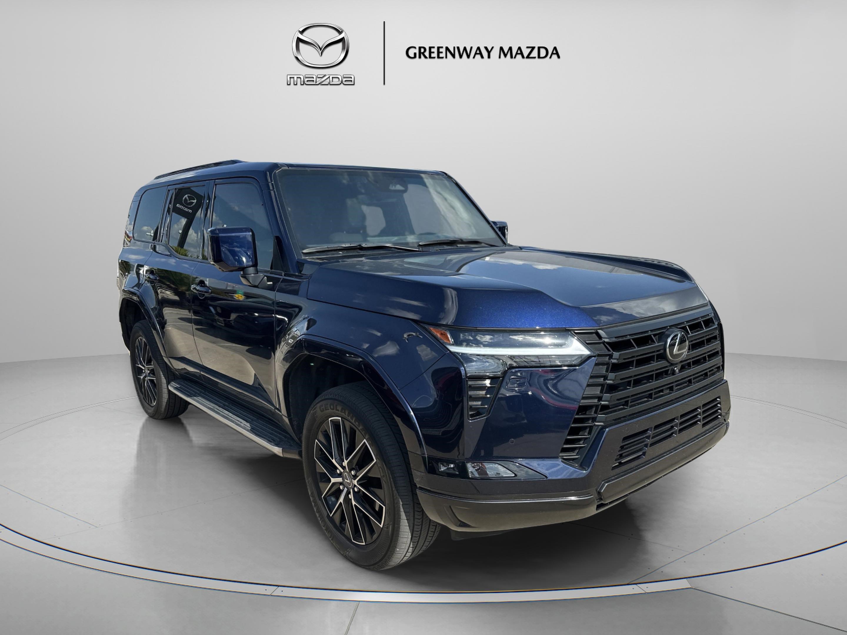 2024 Lexus GX Premium's photo